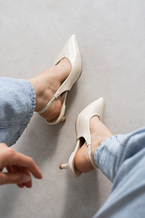 Vaghessa Alvara Bej Slingback Arka Açık Lastikli