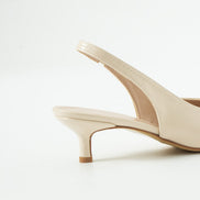 Vaghessa Alvara Bej Slingback Arka Açık Lastikli