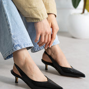 Vaghessa Alvara Siyah Slingback Arka Açık Lastikli