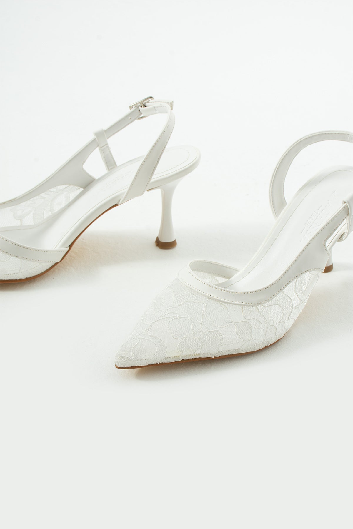 Vaghessa Nerina Beyaz Dantelli Slingback